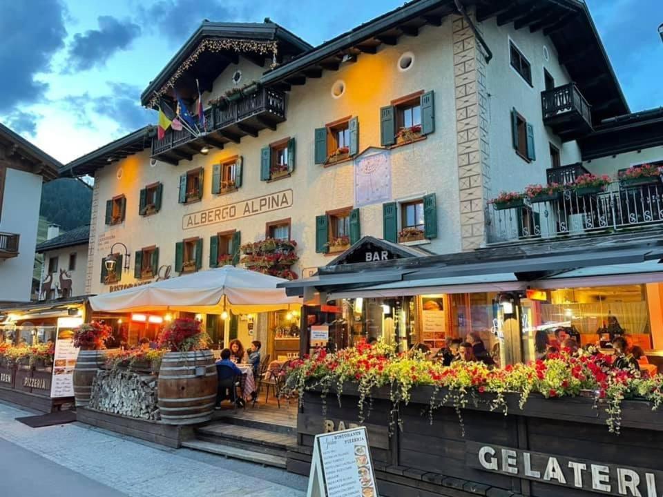 Hotel Alpina Livigno Exterior photo