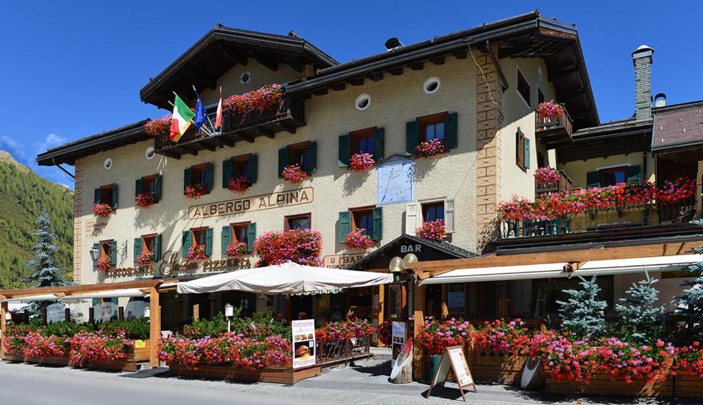 Hotel Alpina Livigno Exterior photo